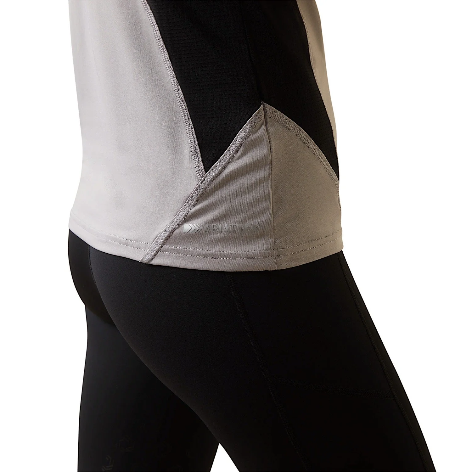 Ariat Womens Cambria S/S Jersey 1/4 Zip Silver Sconce/Black - Image 6