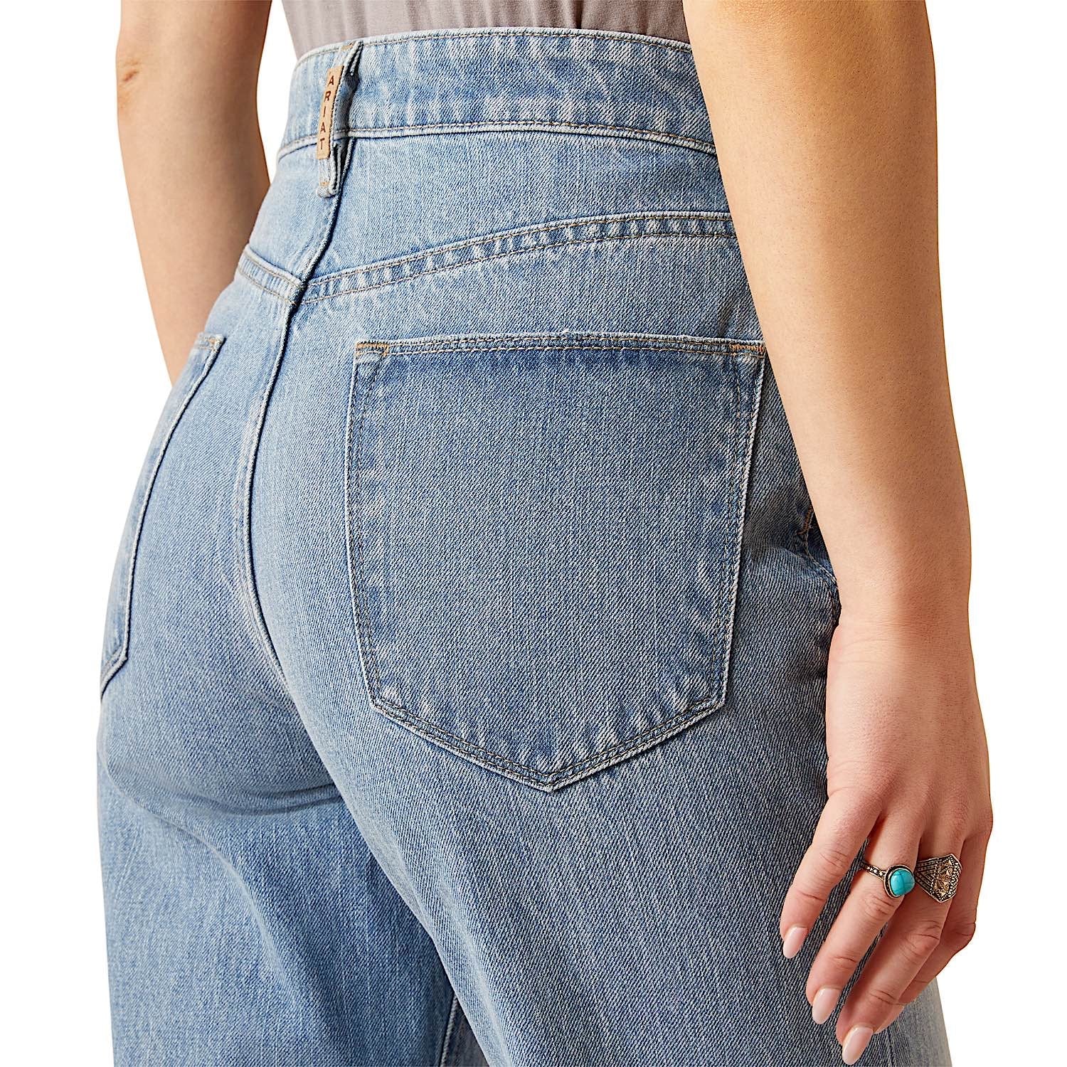 Ariat Women's Ultra High Rise Tomboy Straight Leg Jean - Concord - Image 4