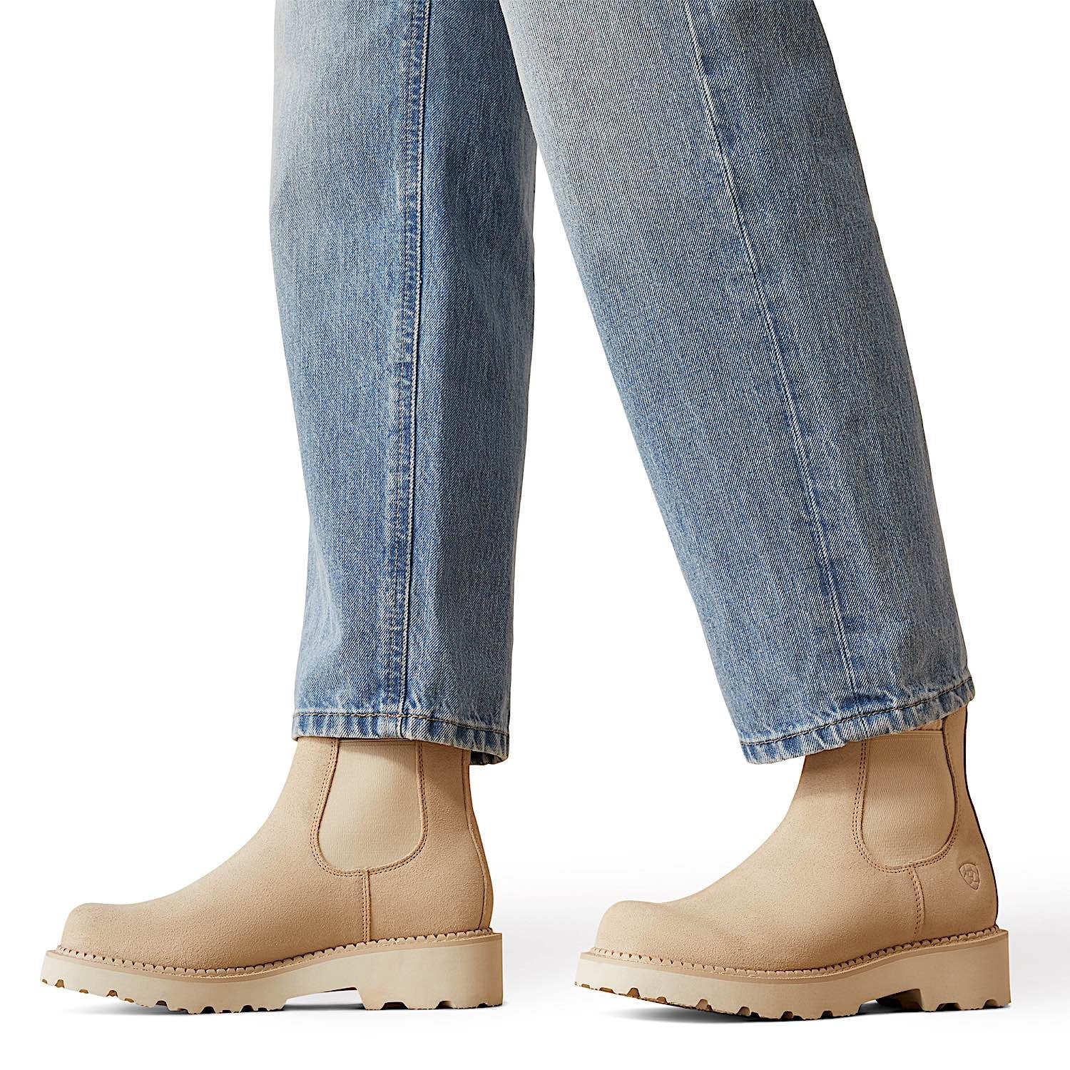 Ariat Women's Ultra High Rise Tomboy Straight Leg Jean - Concord - Image 6