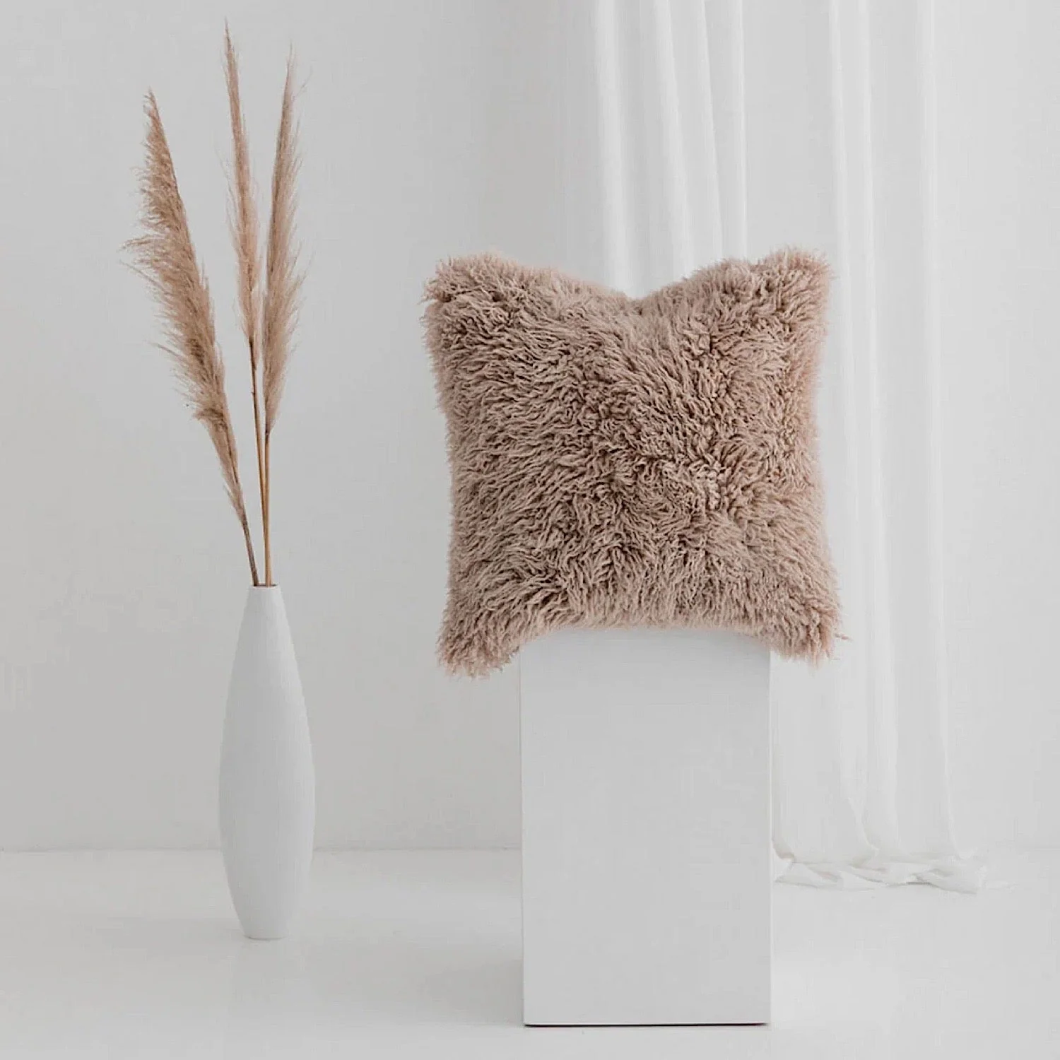 Huxford Grove Corowa Sheepskin Cushion - Nappa - Image 2
