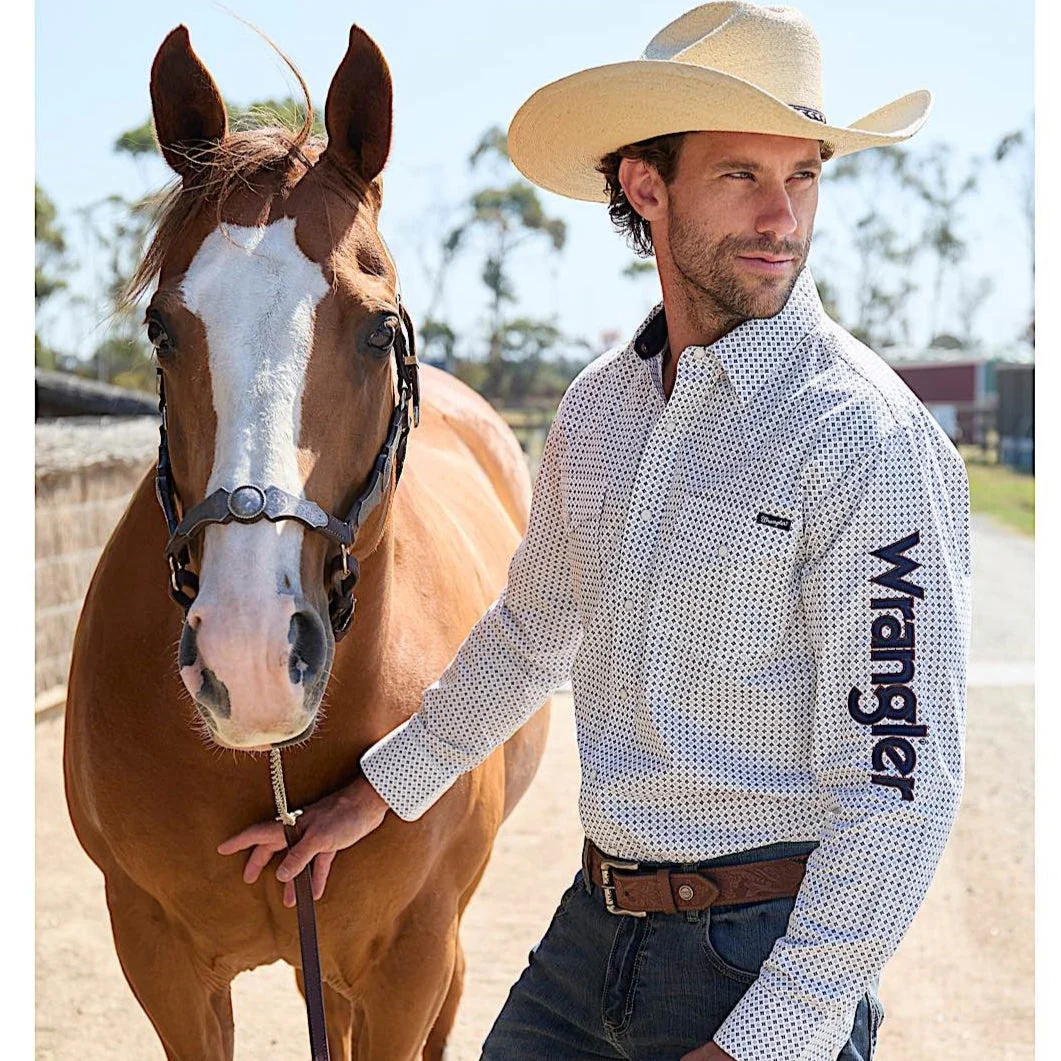 Wrangler Men's Brent Logo Shirt - White/Navy - Image 2