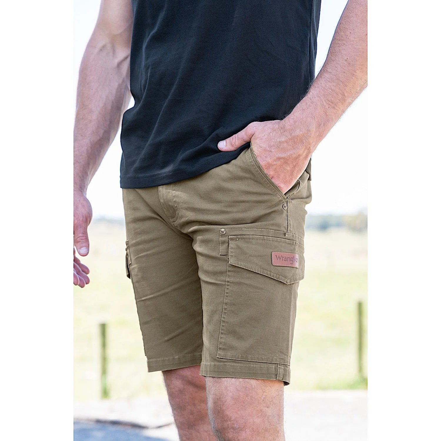 Wrangler Men's Eric Cargo Short Cypress - Image 4