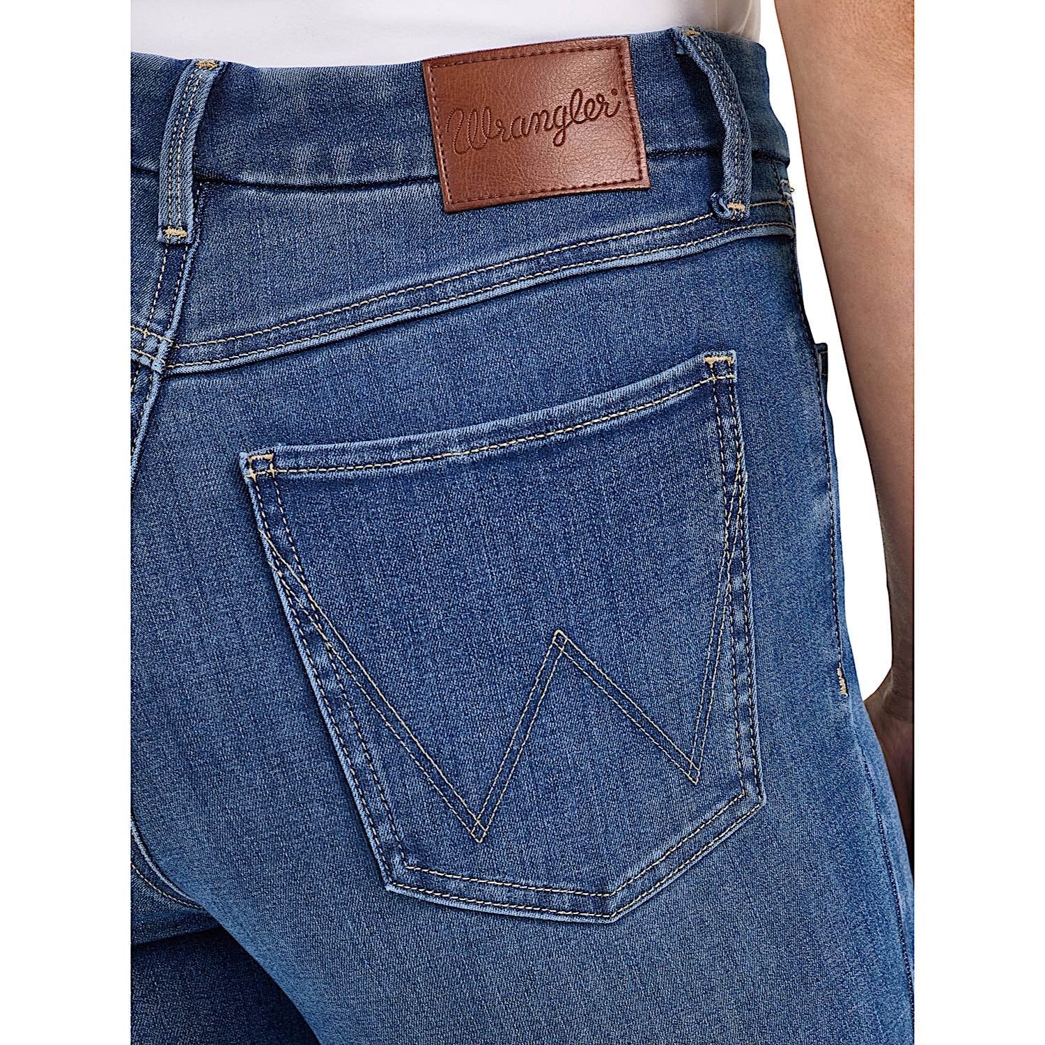 Wrangler Women's High Rise Bespoke Flair Jean - Elsie - Image 3