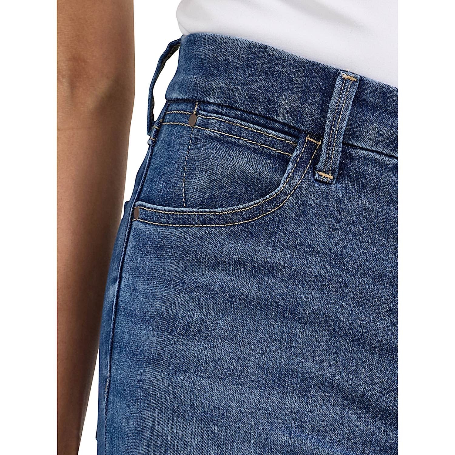 Wrangler Women's High Rise Bespoke Flair Jean - Elsie - Image 4